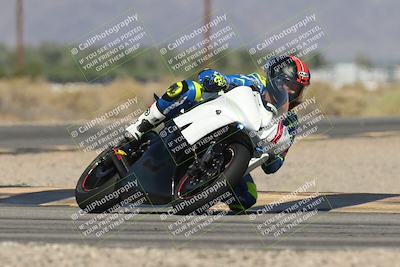 media/Oct-13-2025-Moto Forza (Mon) [[a66d839500]]/2-A Group/Session 3 (Turn 16)/